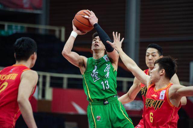 开云体育官网-【观察】MVP，这次终于轮到郭艾伦？